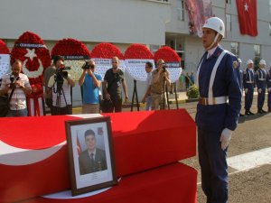 Şehit Uzman Çavuşun Naaşı Memleketine Uğurlandı