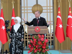 "Cumhuriyetimizi Şahlandırmanın Sözünü Veriyoruz"
