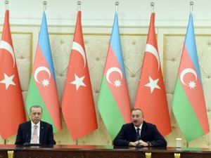 Erdoğan, Aliyev İle Bir Araya Geldi