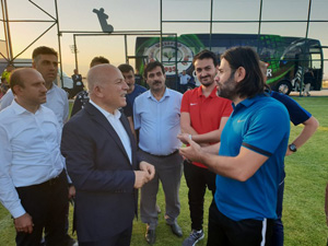 Erzurum’un Rize Kökenli BŞB Başkanı Sekmen’den Çaykur Rizespor Kampına Ziyaret