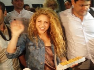 Shakira’ya Baklava İkramı