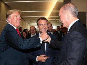 Erdoğan’dan Macron Ve Trump İle Samimi Sohbet