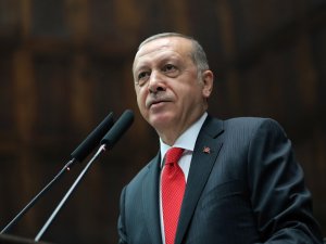 Cumhurbaşkanı Erdoğan, Binali Yıldırım’ı Kutladı