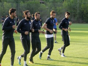Adana Demirspor’da Yeni Sezonun İlk Antrenmanı