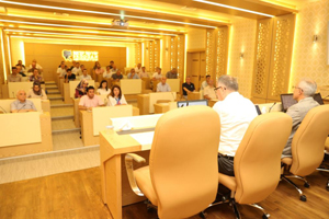 RTEÜ Rektörü Karaman, Üniversitenin Yöneticileri İle Bir Araya Geldi