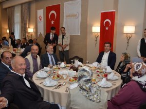 Gümüşhane’de Şehit Yakınları Ve Gazilere Yemek Verildi