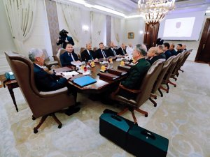 İki Bakan Daha Yaş Üyesi Oldu