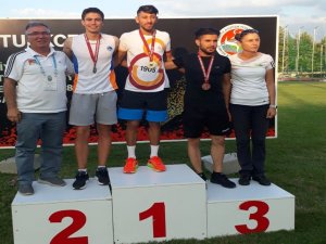 Genç Milli Atletten Büyük Başarı