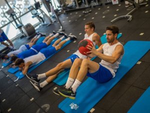 Kasımpaşa Salonda Çalıştı