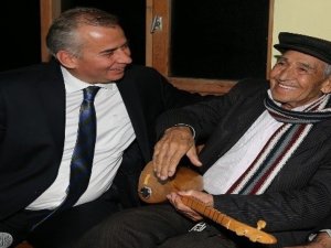 Hayri Dev Hayatını Kaybetti
