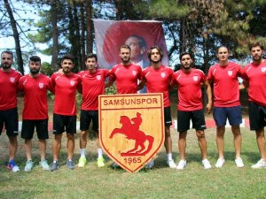 Samsunspor’da 9 İmza