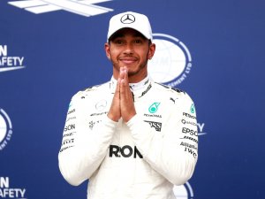 Mercedes Lewis Hamilton İle Nikah Tazeledi