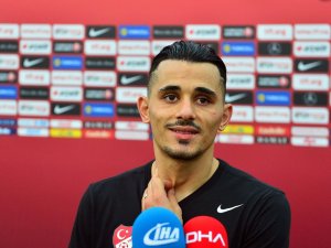 Milli Futbolcu Serdar Gürler Kaza Yaptı
