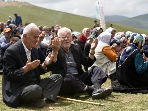 Teröre İnat Binlerce Kişi 173.güvende Yayla Şenliğinde Buluştu