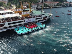 Kıtalar Arası Yüzme Yarışı Heyecanı Başladı