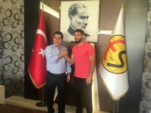 Sezgin Coşkun Yeniden Eskişehirspor’da