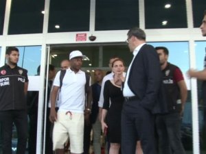 Fenerbahçe’nin Yeni Transferi Ayew İstanbul’da