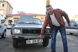 34 Yıl Sonra Garajdan Çıkartılan Otomobil Gelin Arabası Oluyor