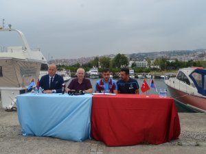 Trabzonspor, Majid Hossein’e Yat Limanında Sözleşme İmzalattı