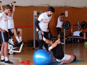 Beşiktaş Salonda Çalıştı