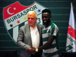 Ali Ay’dan ‘Adriana Lima’ Gafı