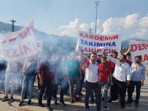 Taraftardan Karabükspor’a Destek Yürüyüşü