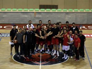 Eskişehir Basket Yöneticilerine Ceza Yağdı