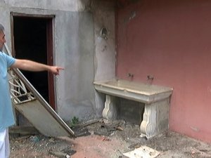 Selahaddin Adil Paşa’nın Eşyaları Talan Edildi