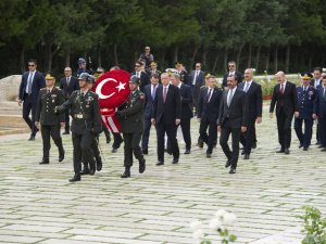 Yaş Üyeleri Anıtkabir’i Ziyaret Etti