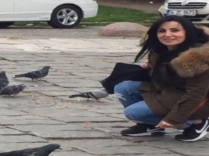 Trabzon’da Bir Kadın Tartıştığı Akrabası Olan Kadını Bıçaklayarak Öldürdü