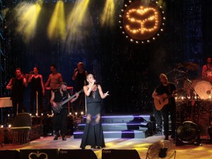 Sıla’dan Unutulmaz Konser