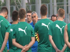 Aybaba’dan Fenerbahçe Maçı Öncesi Oyunculara Uyarı