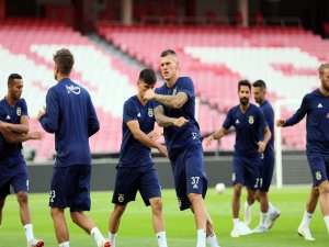 Fenerbahçe, Benfica Maçı Hazırlıklarını Tamamladı