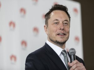 "Tesla’yı Borsadan Çekmeyi Düşünüyorum"