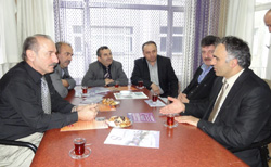 Karamustafa Ziyaretlerini Sürdürüyor