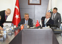 Bakan Hayati Yazıcı Rize'de