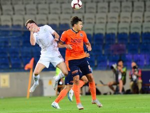 İlk Yarı Golsüz Bitti
