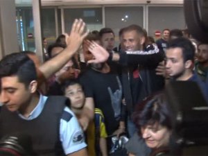 Slimani İstanbul’a Geldi