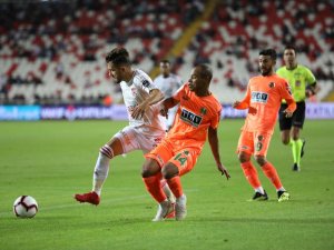 Sivas Tek Golle Kazandı