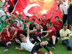 U21 İşitme Engelli Mill Futbol Takımı Avrupa Şampiyonu