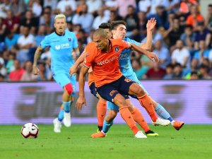 Başakşehir Trabzon’u 2-0’la Geçti