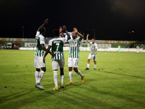 Giresun Evinde Eskişehir’i Devirdi
