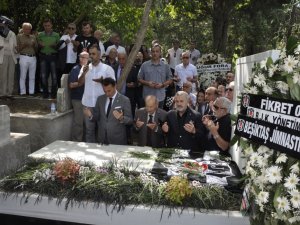 Süleyman Seba Kabri Başında Anıldı