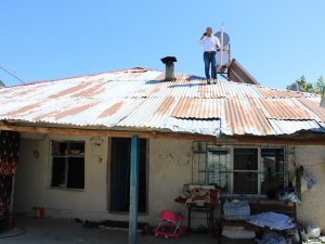 Bu Mahallede Telefon Çekmiyor