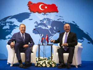 Çavuşoğlu Lavrov’la Bir Araya Geldi
