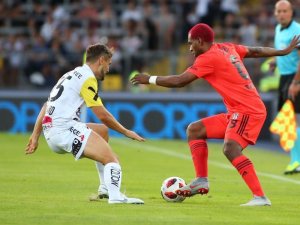 Beşiktaş Son Dakikada Gelen Golle Tur Atladı