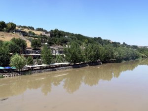 Hevsel Bahçeleri Ve Dicle Nehri İçin Kirlilik Uyarısı