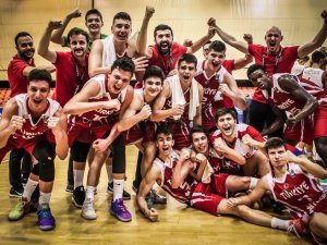 Yıldız Erkek Basketbol Milli Takımı Avrupa Üçüncüsü