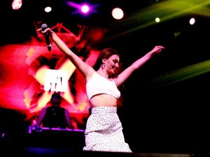 Alexandra Stan’dan Çanakkale’de Muhteşem Konser