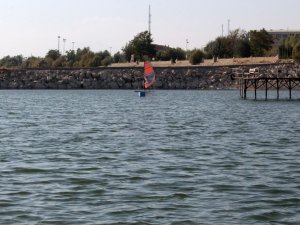 Van Gölü’nde Su Seviyesi 2 Metre Yükseldi